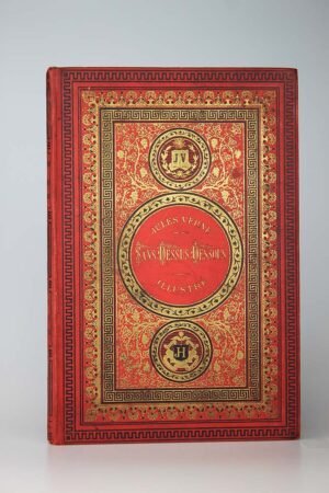 Jules Verne : Sans dessus dessous. Paris, Hetzel, sd, (1889, catalogue EX). Un volume grand in-8° relié pleine percaline d'éditeur à décor, cartonnage aux initiales sur fond rouge. Ors du plat à peine oxydés ce qui est rare pour cet ouvrage. infimes rousseurs. Cartonnage frais. Très bel exemplaire de premier tirage. Volume simple, monochrome
