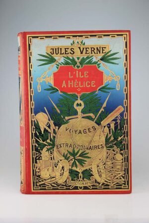 Jules Verne : L'île à hélice. Paris, Hetzel, Sd, vers 1903-04. Un volume grand in-8 relié pleine percaline d'éditeur, cartonnage au globe doré du quatrième type. Intérieur de toute fraîcheur, Quelques rousseurs, sans excès. Dos moins frais que le plat qui est très beau. Bel exemplaire. Collection Hetzel, dos au phare!