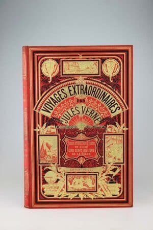 Jules Verne : Les cinq cents millions de la Bégum & Les tribulations d'un chinois en Chine. Paris, Hetzel, sd (188X, pas de catalogue). Un volume grand in-8° relié pleine percaline d'éditeur à décor, cartonnage aux deux éléphants de type II sur fond rouge. Rousseurs très irrégulières assez présentes par moments. Le dos est un peu moins brillant que le plat qui est très frais. Très bel exemplaire. Collection Hetzel!